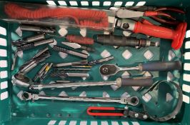 Mixture Of Old Tools To Include Mac Tools, Expert And A Variety Of Milling Drill Bits Various Condit