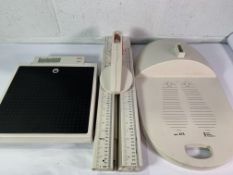 Seca Height Measure 213 with carry case and 875 Electronic Class III Scales. Pre-owned.