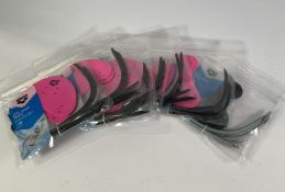 Seven Arena Elite Finger Paddle Training Accessory. As New (Six Pink, One Black).