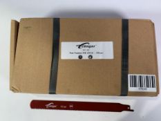 Cengar ME225 High Quality Electric Red Saw Blades (Pack of 250) 225mm, TPI 10 (501.342)