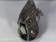 Craston-Eagle Off Load Hook (APR-356-CB/CBH) 7700KG. Preowned