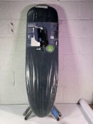 Joseph Joseph Glide Plus Easy-store Ironing Board with Compact Legs 50006 - Black - 130 x 38cm.