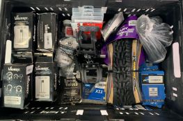 Thirty assorted bicycle related items to include Sram, KMC, Vavert, Peatys, Spinning,