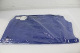 A women's Oui blau jumper with two pockets to front (Size 42).