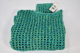 An Oui Elaborate mesh look jumper (Size 36).