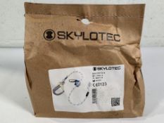 Skylotec Ergo Grip SK16, Sealed, Packaging Slightly Damaged.