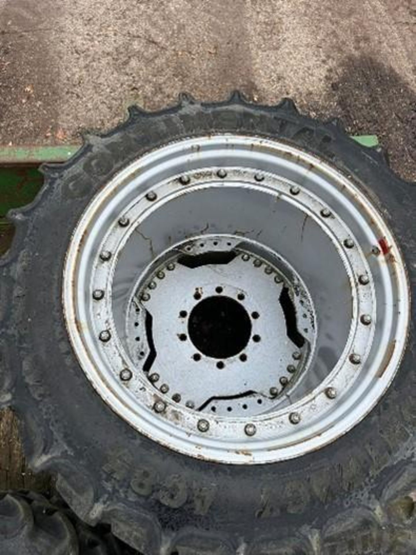 340/85 R32 Dual Row Crop Wheel, Ex Grimme Harvester - (Cambridgeshire)