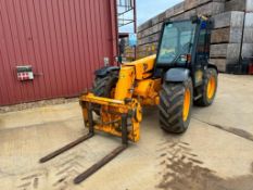 2004 JCB 526S Farm Special Loadall with Q-fit headstock and pallet tines, air conditioned cab and PU