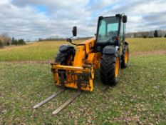2002 JCB 526S Farm Special Loadall with Q-fit headstock and pallet tines, air conditioned cab and PU