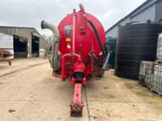 2015 HiSpec TDS 3500 twin axle 3,500 gallon slurry tanker, after market suction funnels, 8