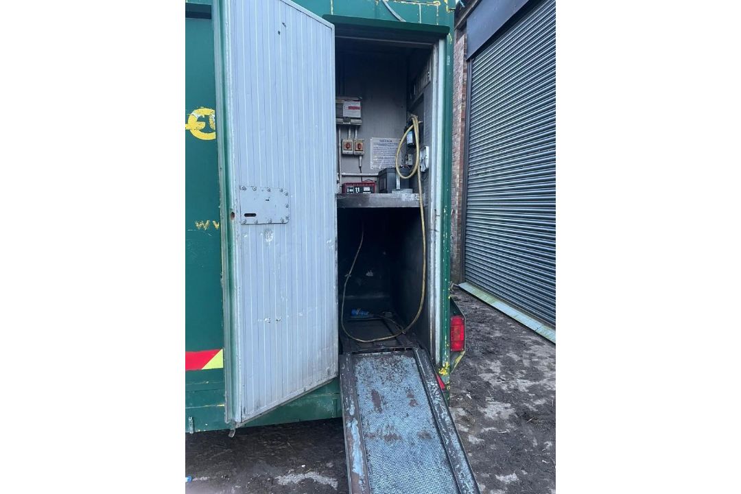 Bespoke Mobile Welfare Unit With Built in W.C. and Rest Room - (Yorkshire) - Image 8 of 9
