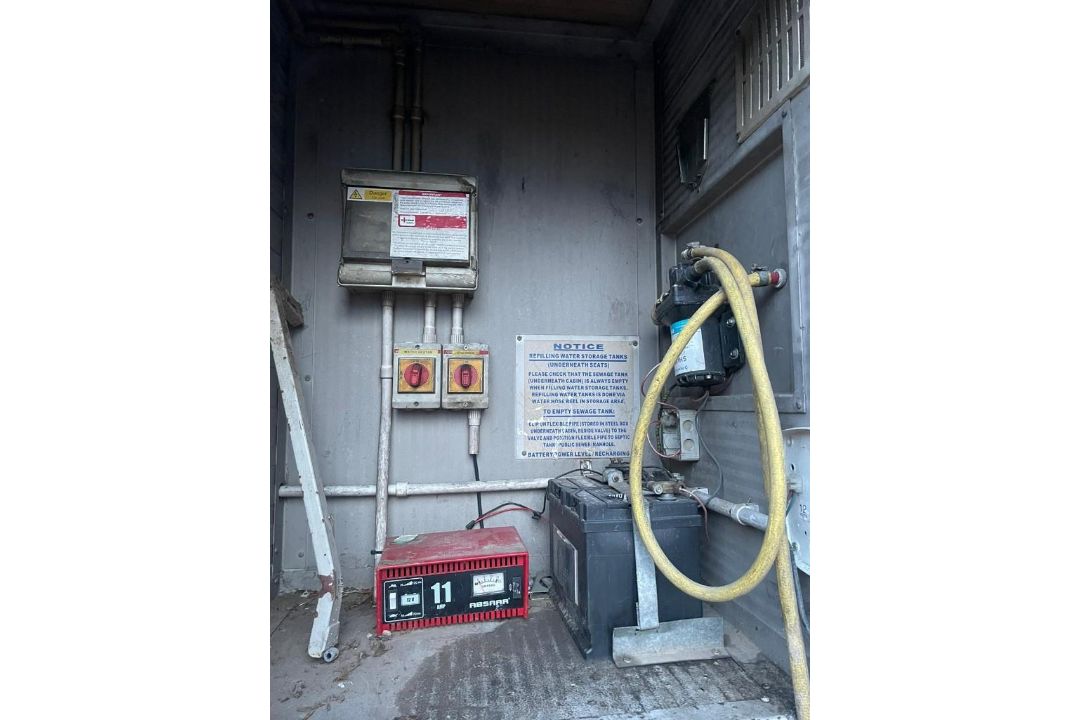 Bespoke Mobile Welfare Unit With Built in W.C. and Rest Room - (Yorkshire) - Image 9 of 9