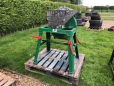 Harrison McGregor & Co Ltd root cutter