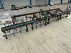 Set 15ft seed harrows, linkage mounted