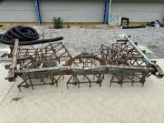Set 19ft seed harrows manual folding, linkage mounted