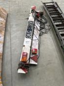 2No trailer light boards