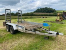 Indespension twin axle trailer with loading ramps