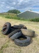 Quantity of wheels and tyres