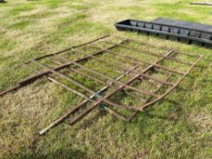 Bale trailer front and rear rave