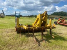 McConnel 7 leg shakerator with packer roller