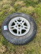 Jeep Grand Cherokee wheel and tyre P245/70 R16