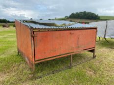 Calf creep feeder