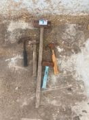 Quantity hammers and sledge hammer
