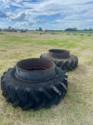 Stocks dual wheels 6.9 R34 with clamps