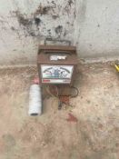 Electric Shepherd battery fencing unit and wire