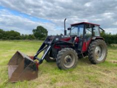 Case International 795 tractor c/w Quicke 2300 loader and bucket, hours: 4093. NO V5