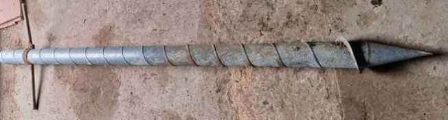 8No Grain Spears With Martin Lishman Fans - (Norfolk)