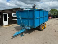 Misc 8T Auger Trailer - (Cambridge)