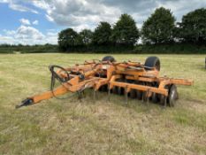 1996 Simba 4.6m Double Press hydraulic folding with leading tines, DD packer and rear drawbar. Model