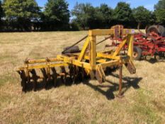 Coopers 3m front mounted discs with additional wafer weights. Model: 2001S. Serial No: 222753