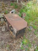 Front Box with Lid - (Norfolk)