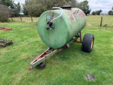 600gal water bowser, single axle on 14.0/65-16 wheels and tyres