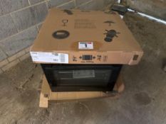 Zanussi kitchen oven, microwave, kettle and mugs