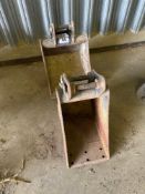 2No Mini digger buckets