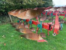 Kverneland 4 furrow (3f+1f) reversible plough with skimmers