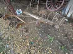 2No vintage push hoes