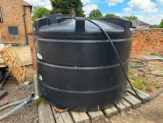 Enduramaxx 7,000l black plastic water tank