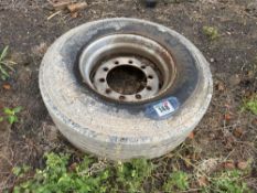 Single 385/65R22.5 wheel and tyre