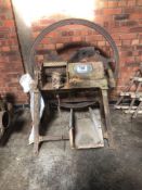 Vintage chaff cutter. No VAT.