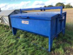 Calf creep feeder