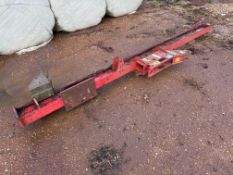 Post knocker main beam