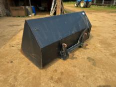 ALO toe-tip bucket with Euro 8 attachments NB: Manual in office