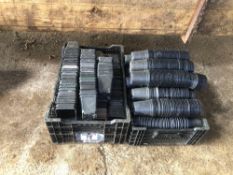 Quantity plastic plant pots. No VAT