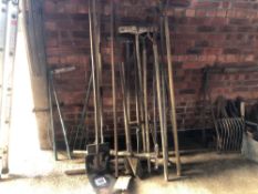 Quantity vintage hand tools. No VAT.