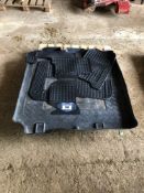Discovery series 3 footwell mats and boot cargo mat. NO VAT