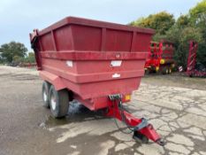 2013 JPM 14t twin axle dump trailer with hydraulic tailgate on 385/65R22.5 wheels and tyres. Serial